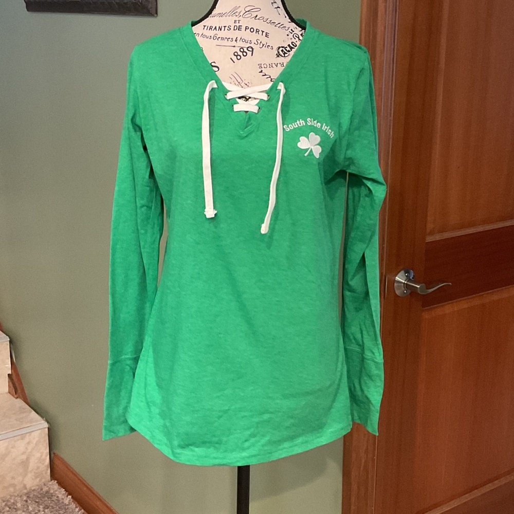 Green Long Sleeve Lace-Up Top Irish, Size L